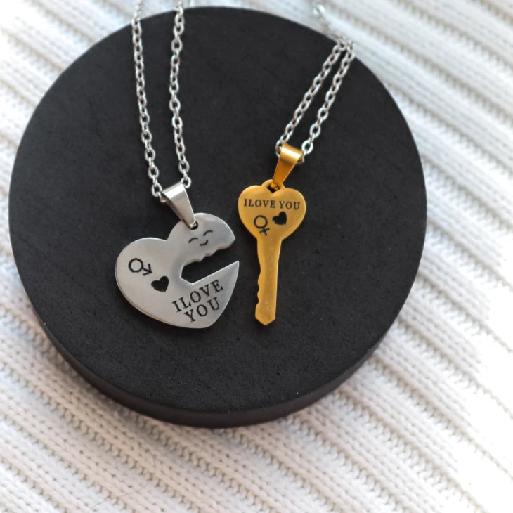 Collar Pareja Corazón separable de acero