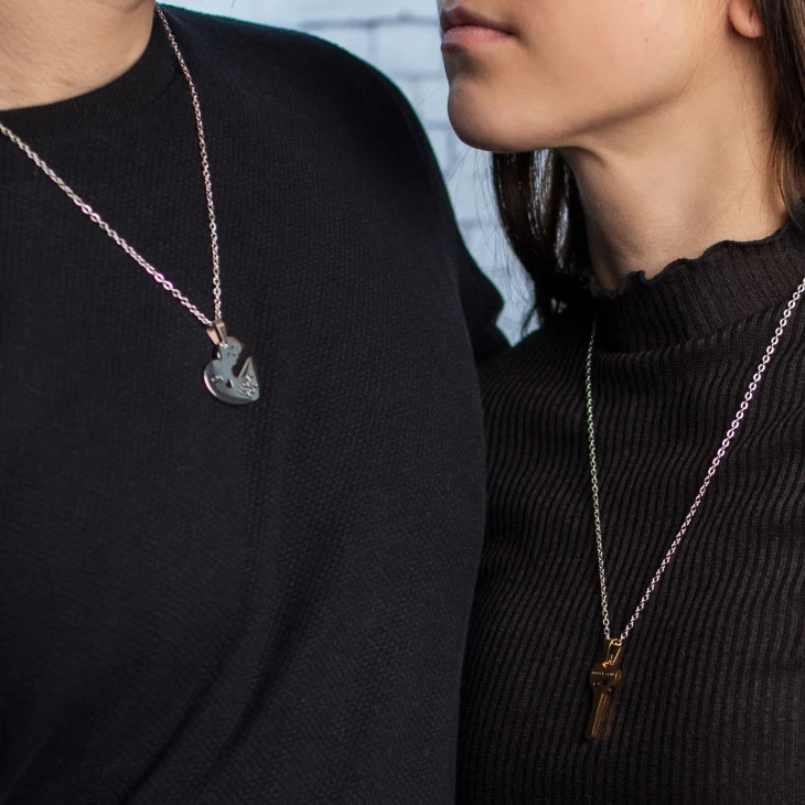 Collar Pareja Corazón separable de acero